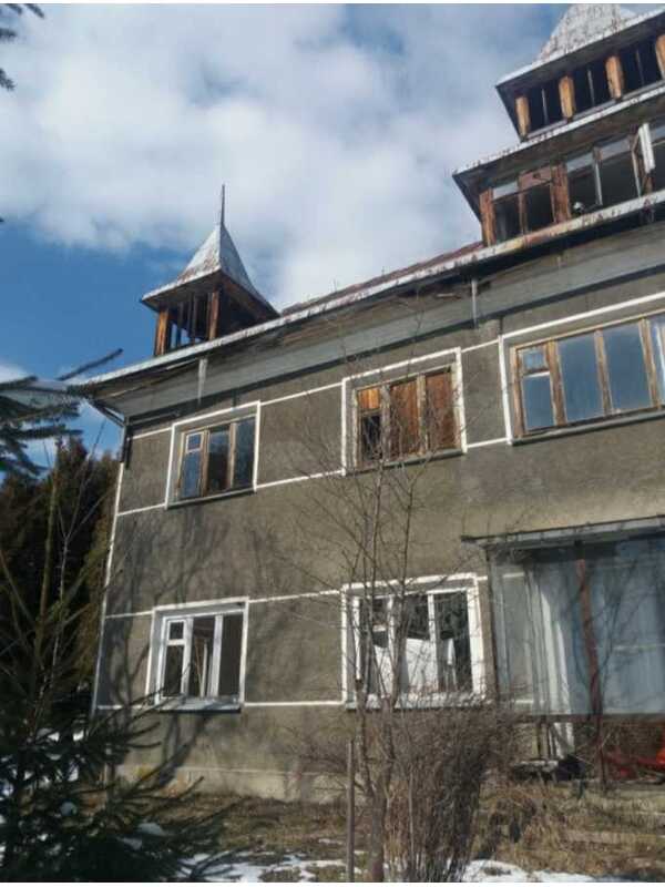 Продам 13-к дім Верховинський, Верховина, Невестюка. 