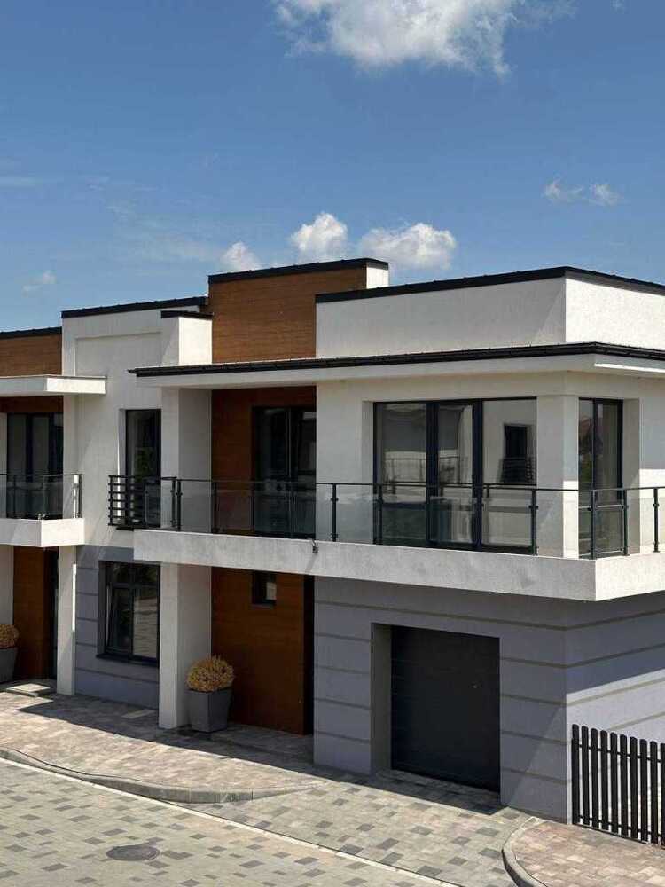 Продам 5-к таунхаус Івано-Франківськ, Вовчинець, Прийми, 8. 