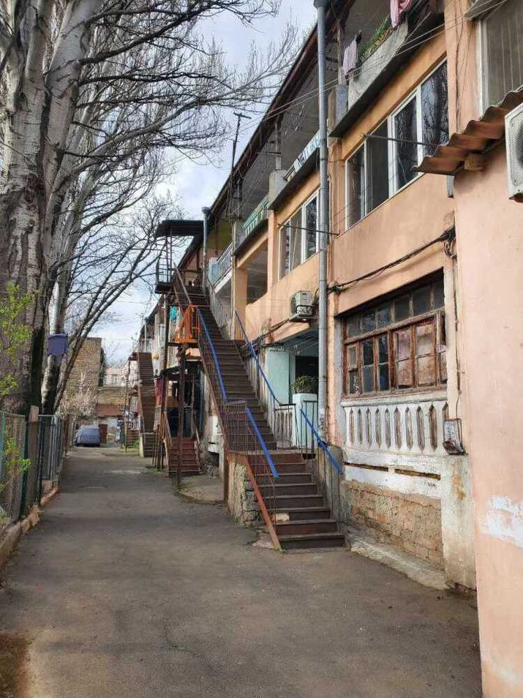 Продам 1-к квартиру Одеса, Хаджибейський, Лазарева. 