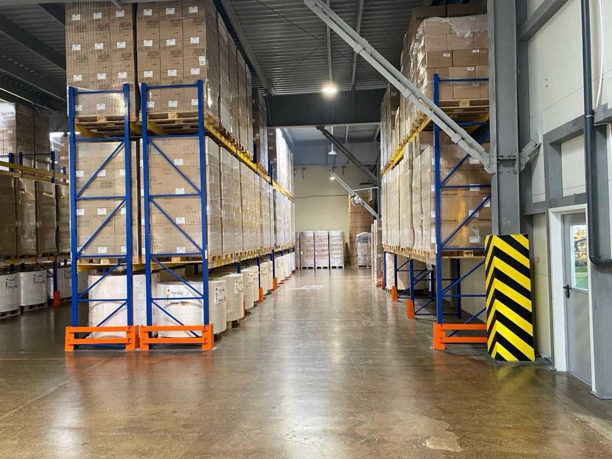 Продам  виробниче приміщення Броварський, Велика Димерка, Броварська. 