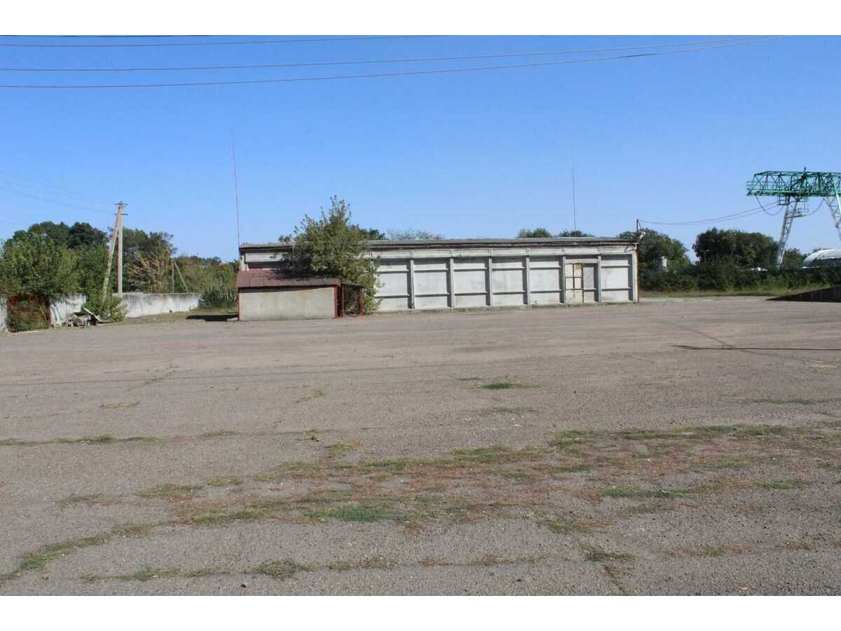 Продам  складське приміщення Новоодеський, Костянтинівка, Миколаївська, 3. 