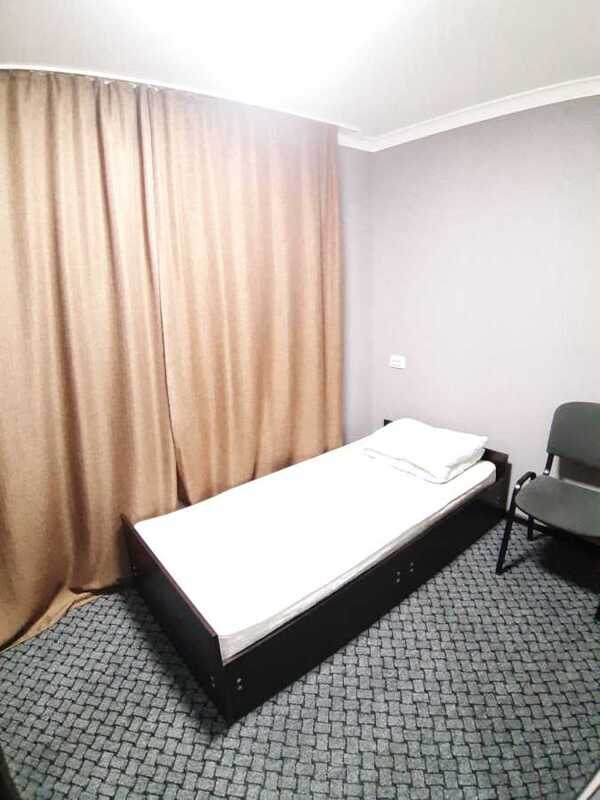 Здам довгостроково 1-к квартиру Київ, Шевченківський, вул. Академіка Туполєва, 16. 