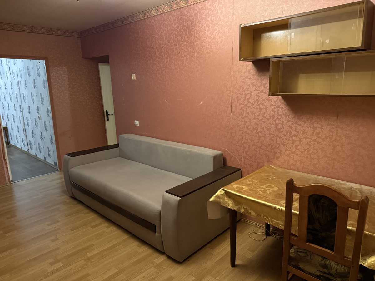 Продам 3-к квартиру Київ, Святошинський, вул. Генерала Наумова, 31. 