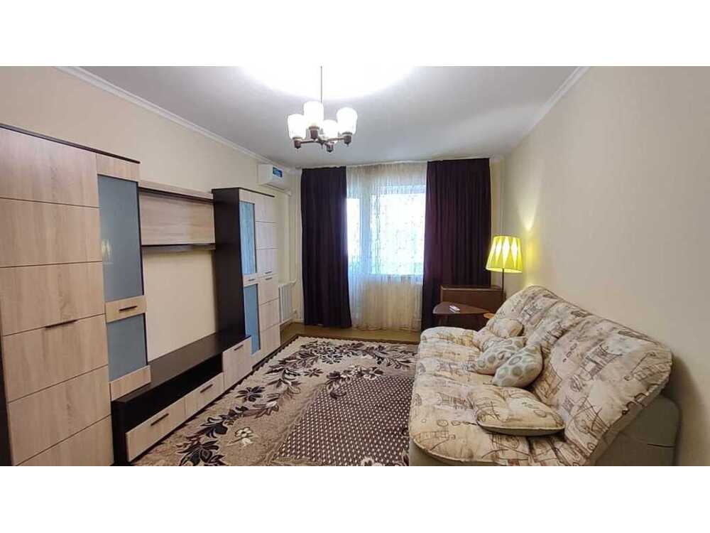 Здам довгостроково 1-к квартиру Київ, Шевченківський, вул. Пугачова, 11-15. 