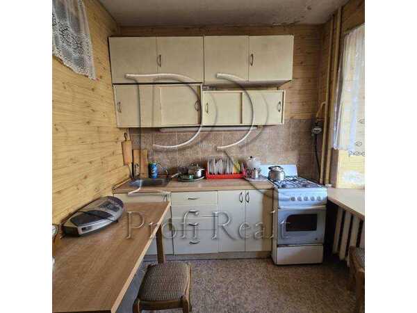 Продам 3-к квартиру Київ, Солом`янський, вул. Митрополита Василя Липківського, 37. 