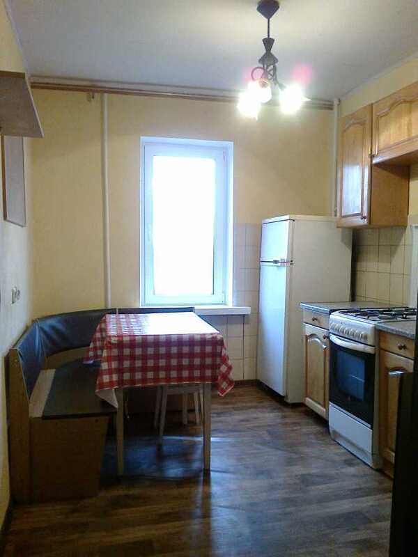 Продам 1-к квартиру Київ, Оболонський, вул. Автозаводська, 93. 