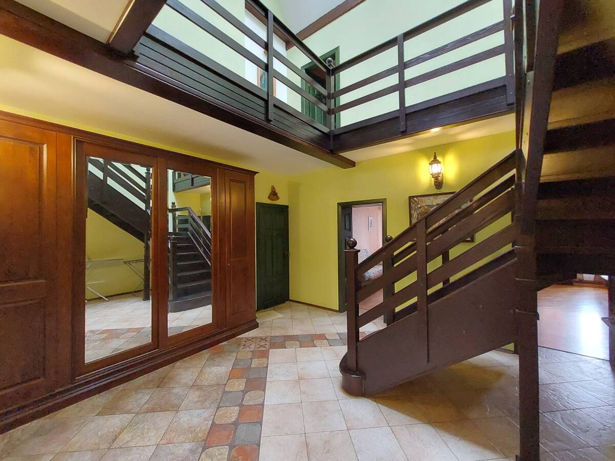 Оренда 3-к квартири в центрі Поділу, Костянтинівська 10