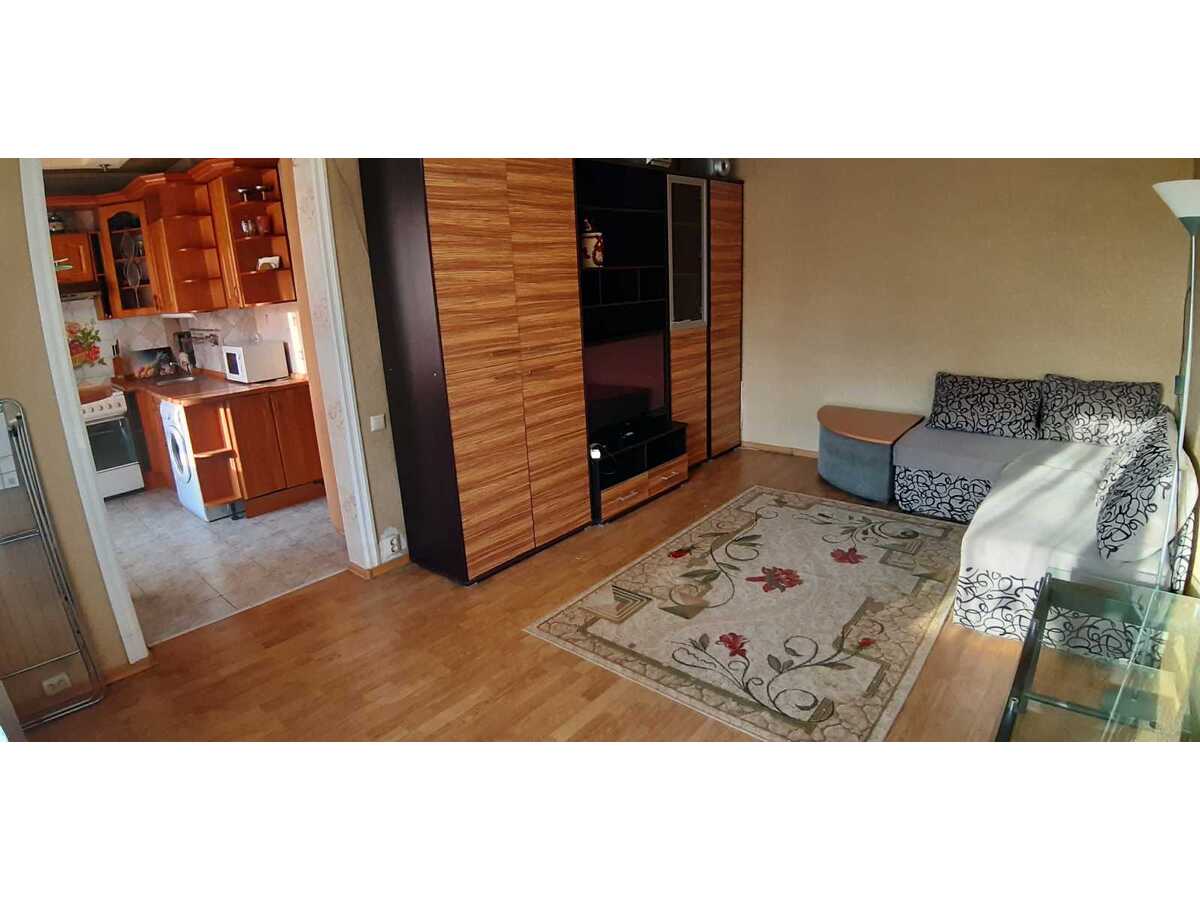 Здам довгостроково 1-к квартиру Київ, Оболонський, просп. Героїв Сталінграду, 39А. 