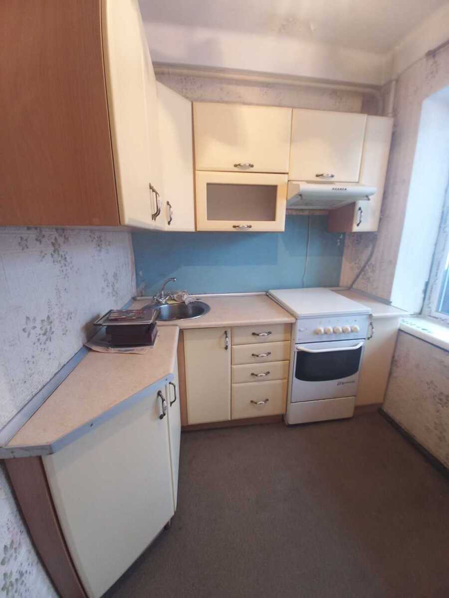 Продам 1-к квартиру Київ, Дніпровський, вул. Березняківська, 10. 