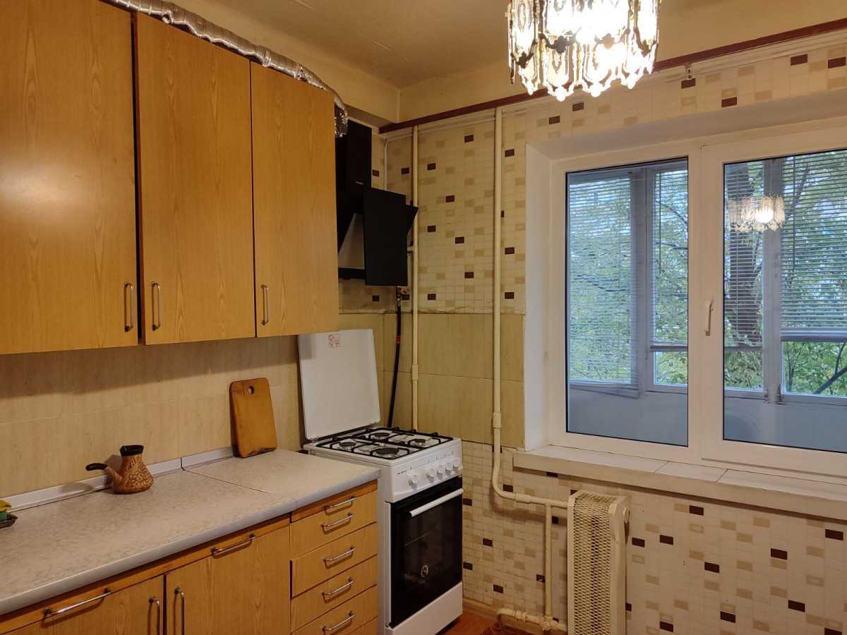 Здам довгостроково 1-к квартиру Київ, Деснянський, вул. Братиславська, 38. 