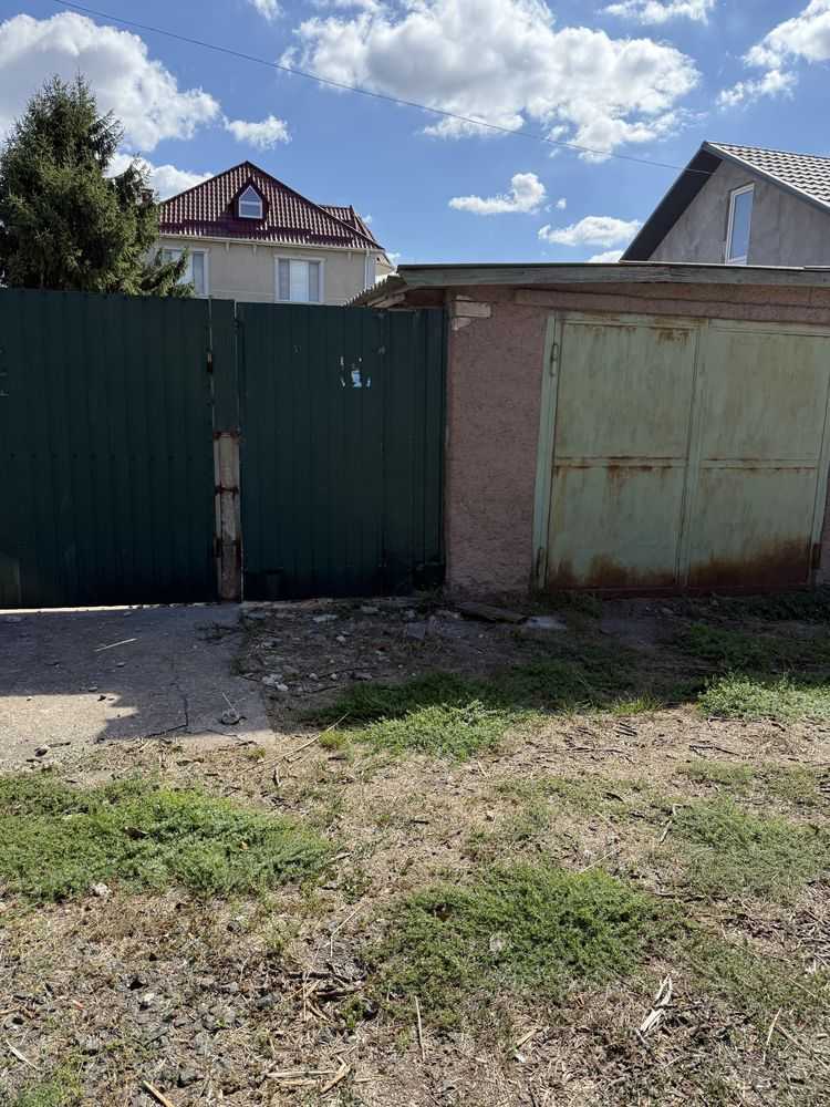 Продам 1-к дім Одеса, Хаджибейський, Библиотечная, 14. 