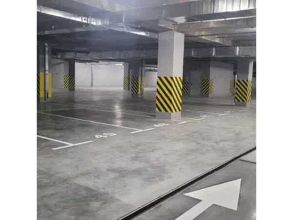 Продам  підземний паркінг Київ, Голосіївський, вул. Маршала Конєва, 12. 