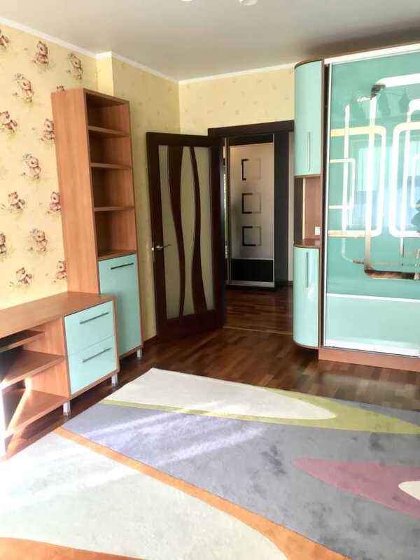 Здам довгостроково 2-к квартиру Київ, Дарницький, вул. Анни Ахматової, 35А. 