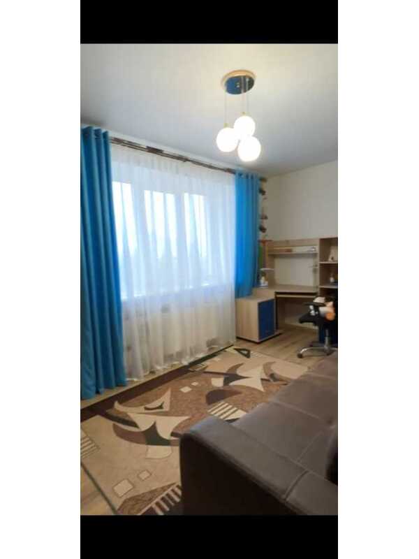 Здам довгостроково 3-к квартиру Київ, Солом`янський, вул. Гарматна, 38а. 