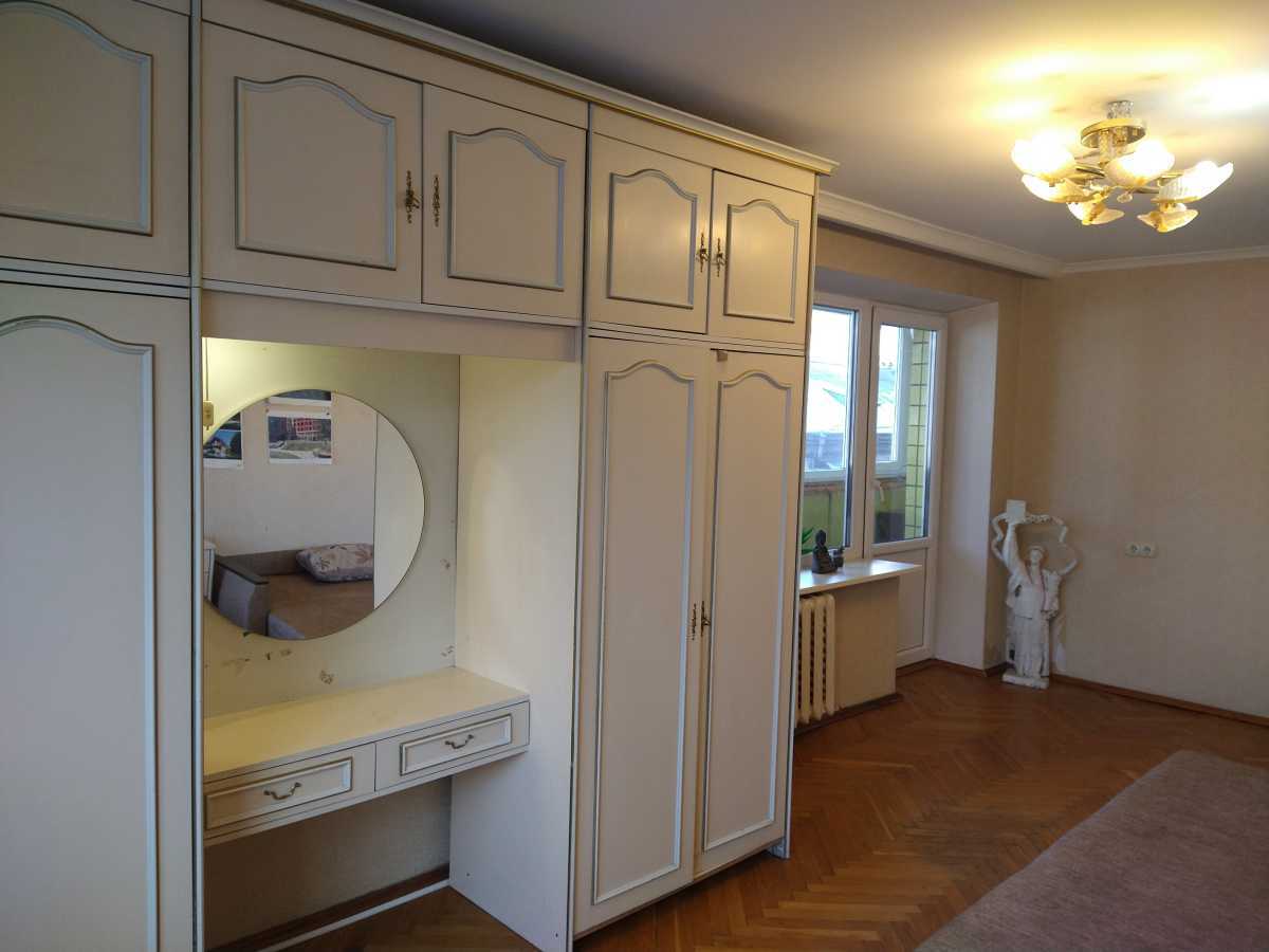 Здам довгостроково 2-к квартиру Київ, Печерський, узвіз Кловський. 