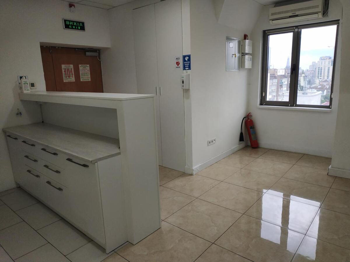 Продаж / Офіс / вул. Велика Васильківська, Паньківщина, Киев