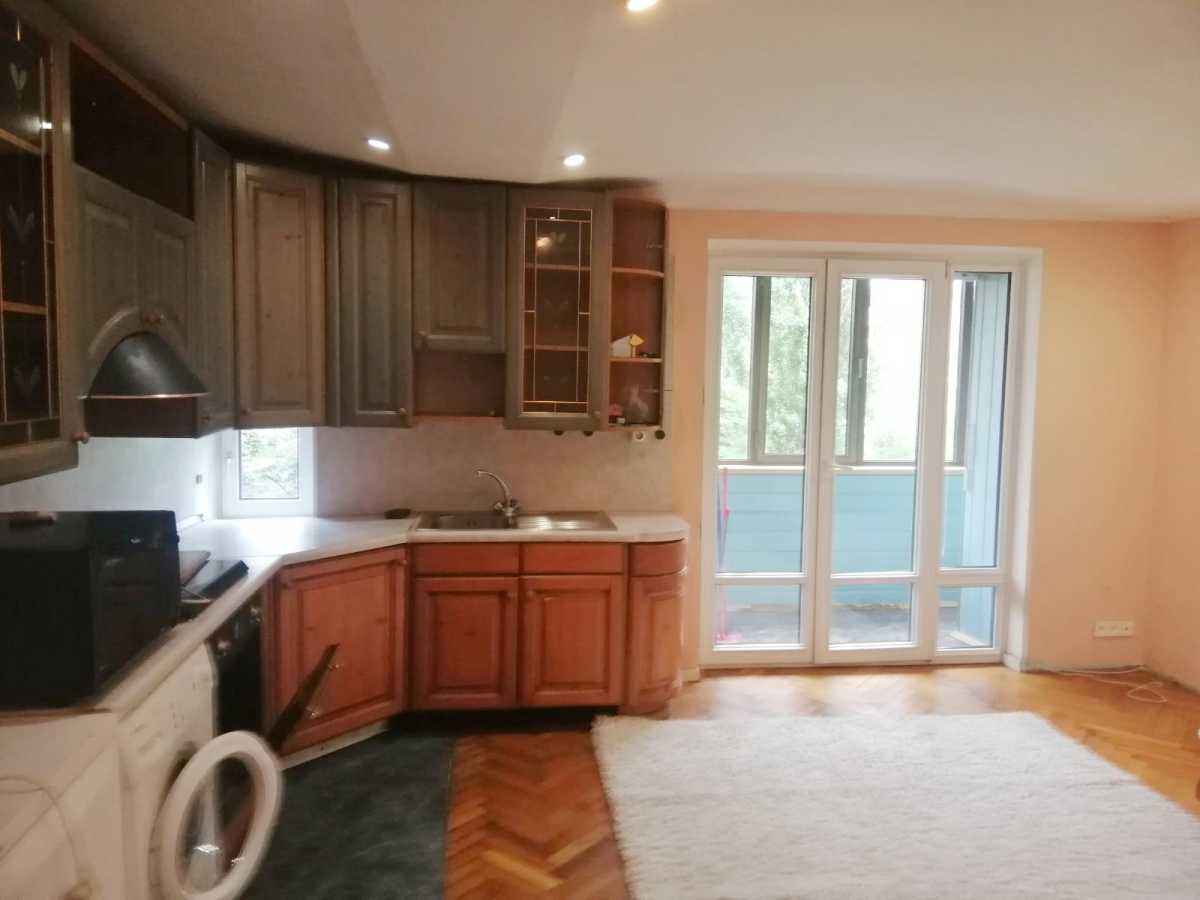 Здам довгостроково 2-к квартиру Київ, Печерський, бульв. Лесі Українки, 28. 