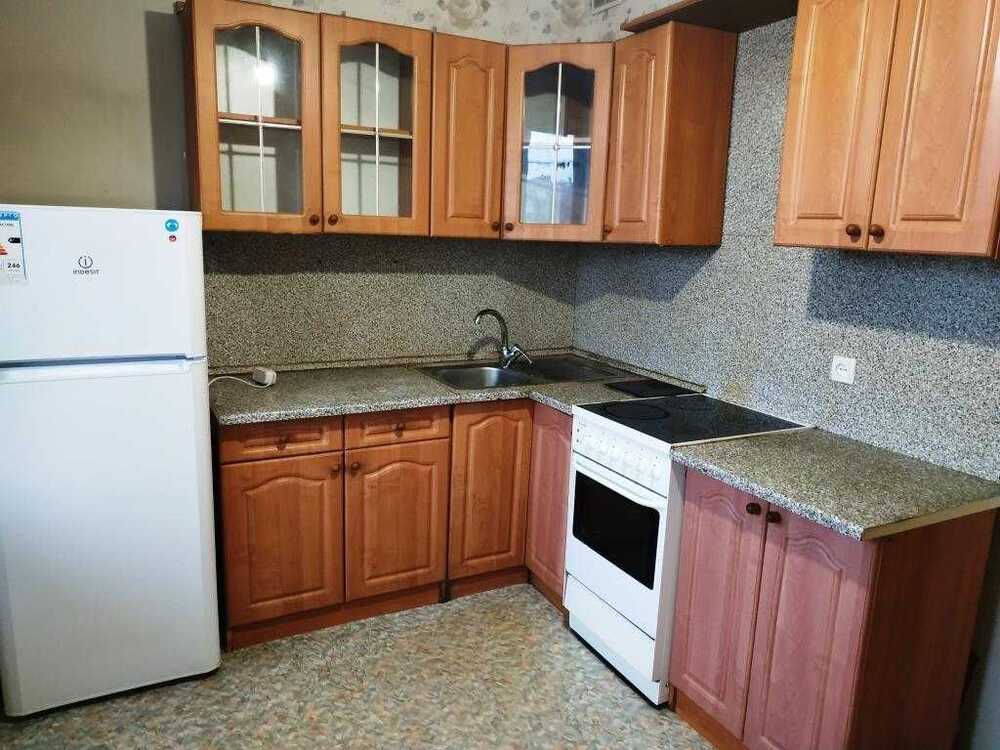 Здам довгостроково 2-к квартиру Київ, Дніпровський, вул. Хорольська, 3. 