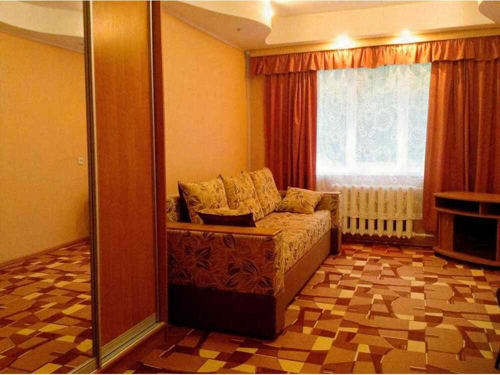 Здам довгостроково 2-к квартиру Київ, Подільський, вул. Червонопільська, 21. 