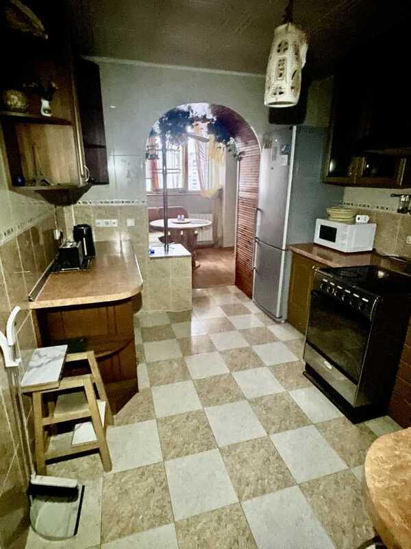 Здам довгостроково 3-к квартиру Київ, Оболонський, просп. Героїв Сталінграду, 20. 