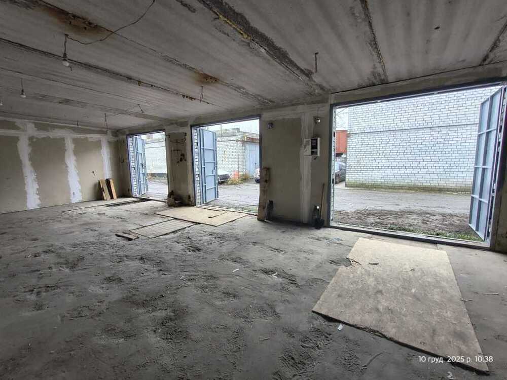 Здам довгостроково  окремий гараж Київ, Деснянський, вул. Пухівська, 2. 