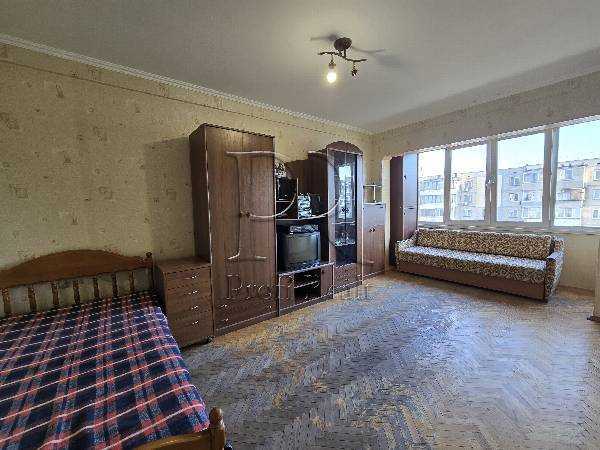Продам 1-к квартиру Київ, Дніпровський, вул. Ентузіастів, 25/1. 