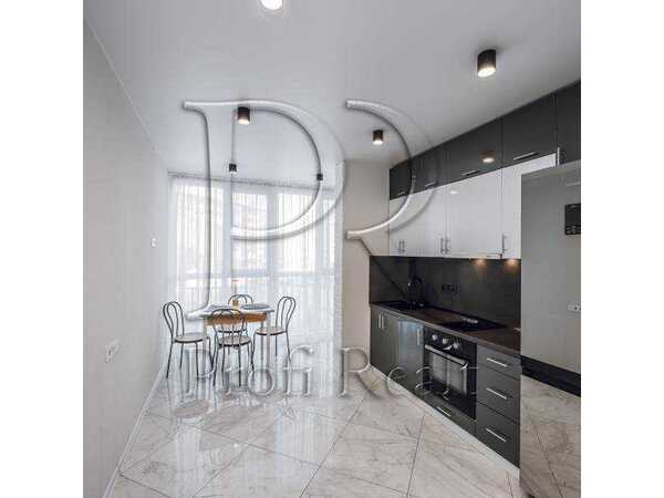 Продам 1-к квартиру Київ, Голосіївський, вул. Метрологічна, 58. 