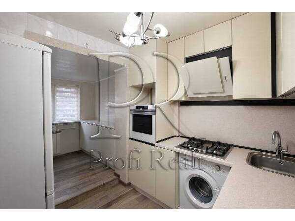 Продам 1-к квартиру Київ, Солом`янський, бульв. Вацлава Гавела, 19. 