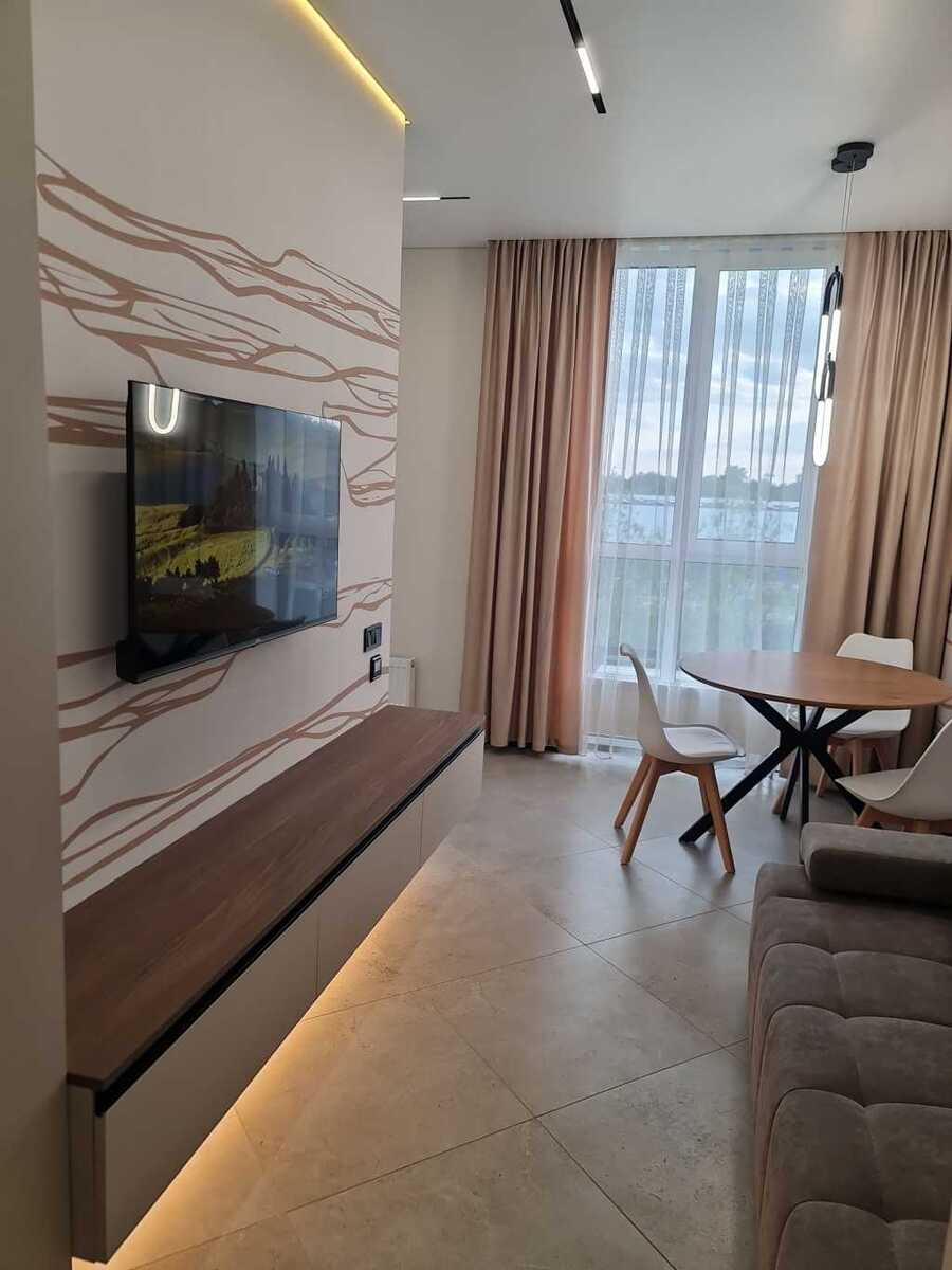 Здам довгостроково 1-к квартиру Фастівський, Чабани, Одеське шоссе, 6. 