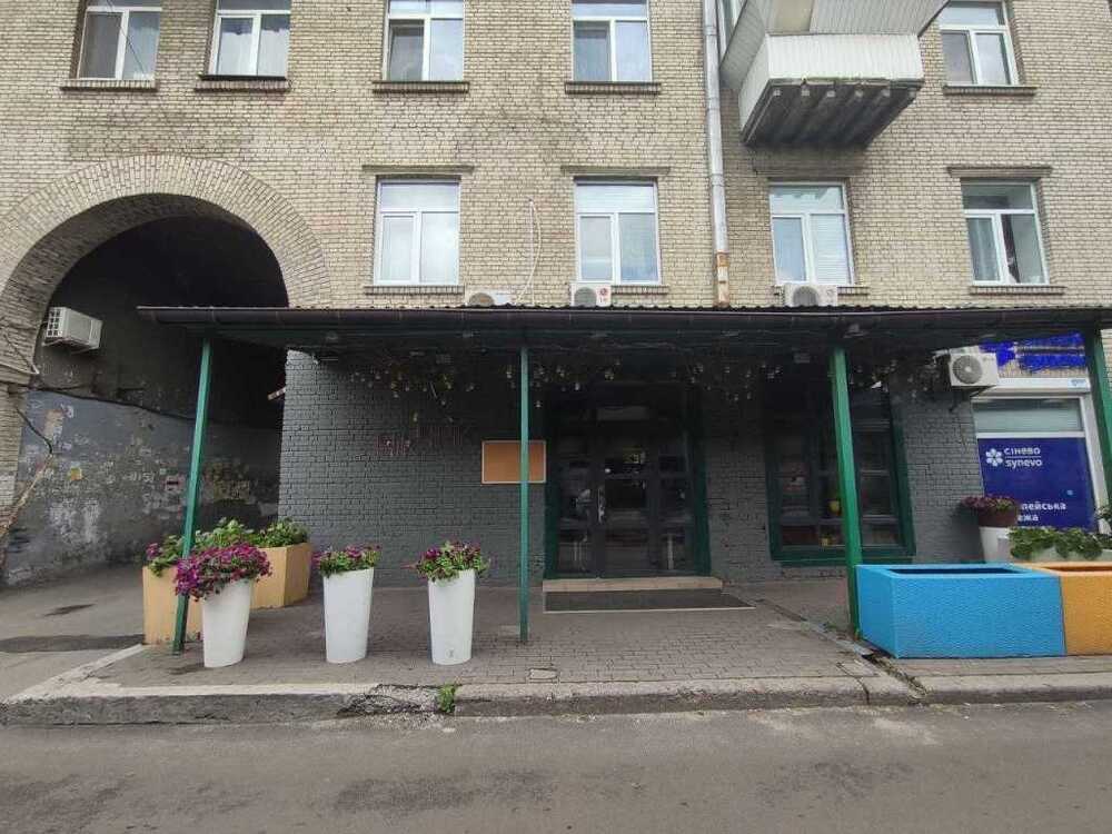 Продам  кафе/бар/ресторан Київ, Шевченківський, просп. Берестейський, 45. 