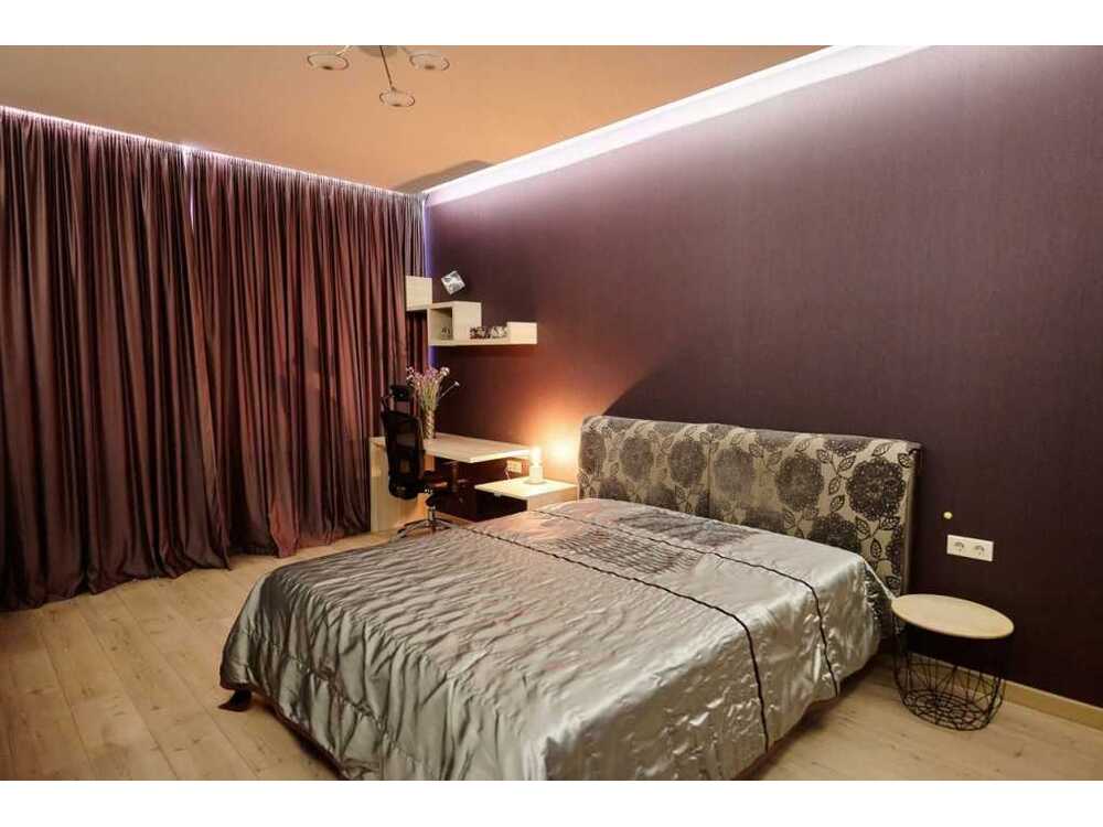 Здам довгостроково 4-к квартиру Київ, Подільський, вул. Щекавицька, 30/39. 