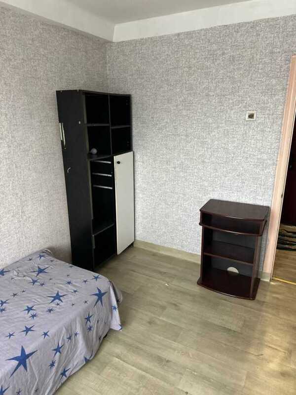 Здам довгостроково 2-к квартиру Київ, Голосіївський, пл. Голосіївська, 116а. 