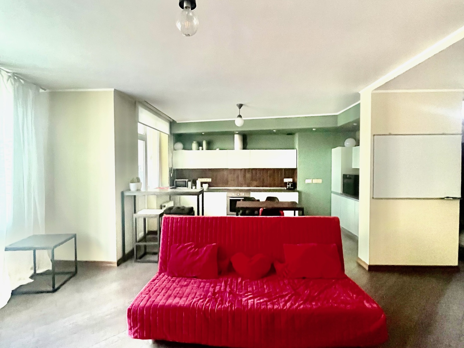 Здається простора сучасна квартира 108кв.м на Р.Окіпноі, Лівобережна.