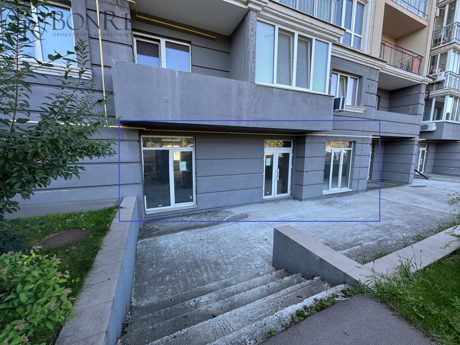 Продаж, Фасад, Торове, Метрологічна, 125,10м2.