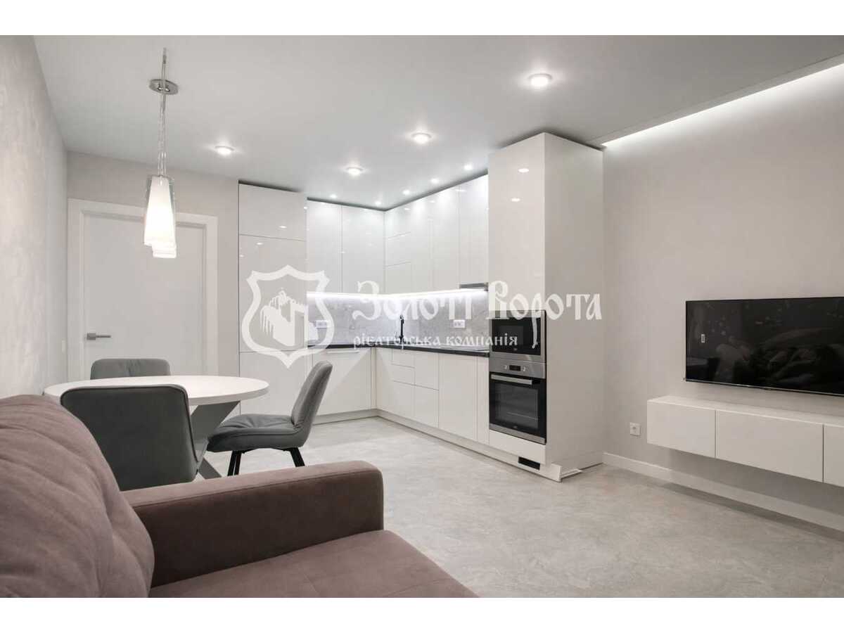 Продам 1-к квартиру Київ, Дарницький, наб. Дніпровська, 20б. 