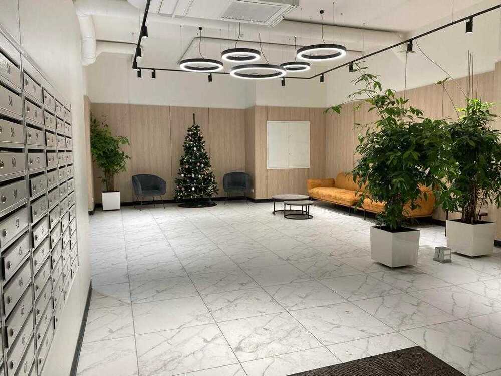 Продам 3-к квартиру Київ, Шевченківський, вул. Олени Теліги, 25. 