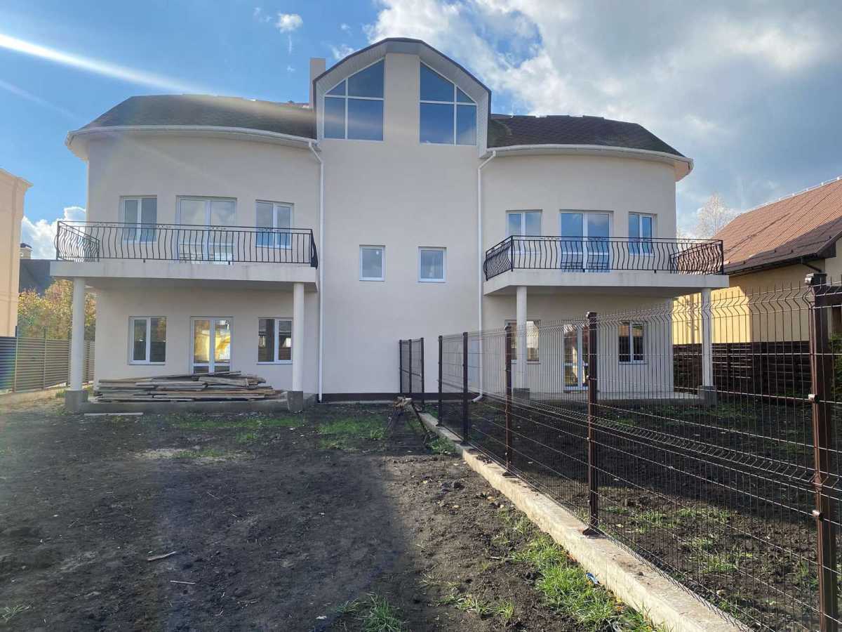 Продам 5-к дім Обухівський, Козин, Козацька, 44. 