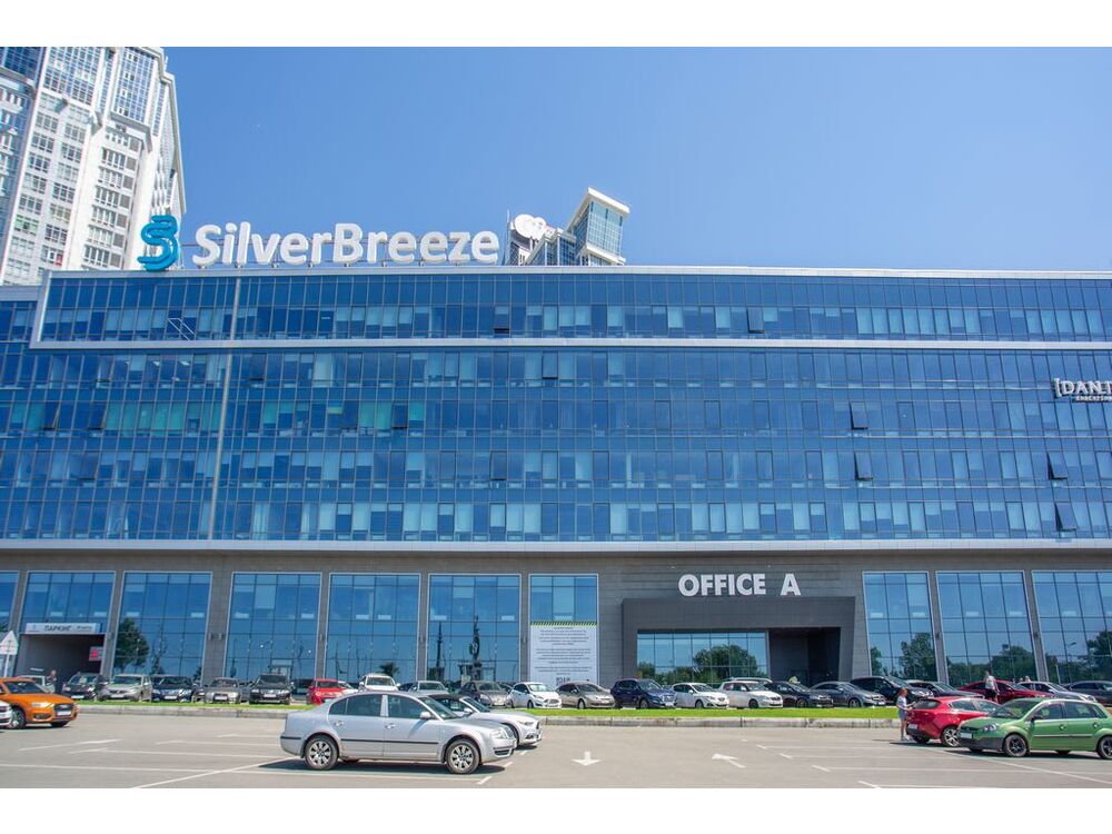 Приватний офіс для двох осіб у Regus Silver Breeze