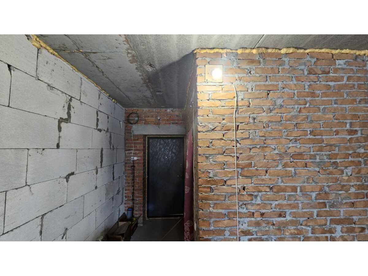 Продам 1-к квартиру Бучанський, Гостомель, Мирна, 3. 