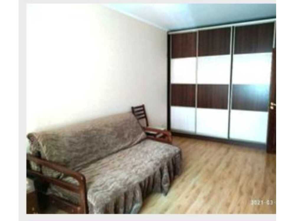 Продам 1-к квартиру Київ, Деснянський, вул. Милославська, 4. 