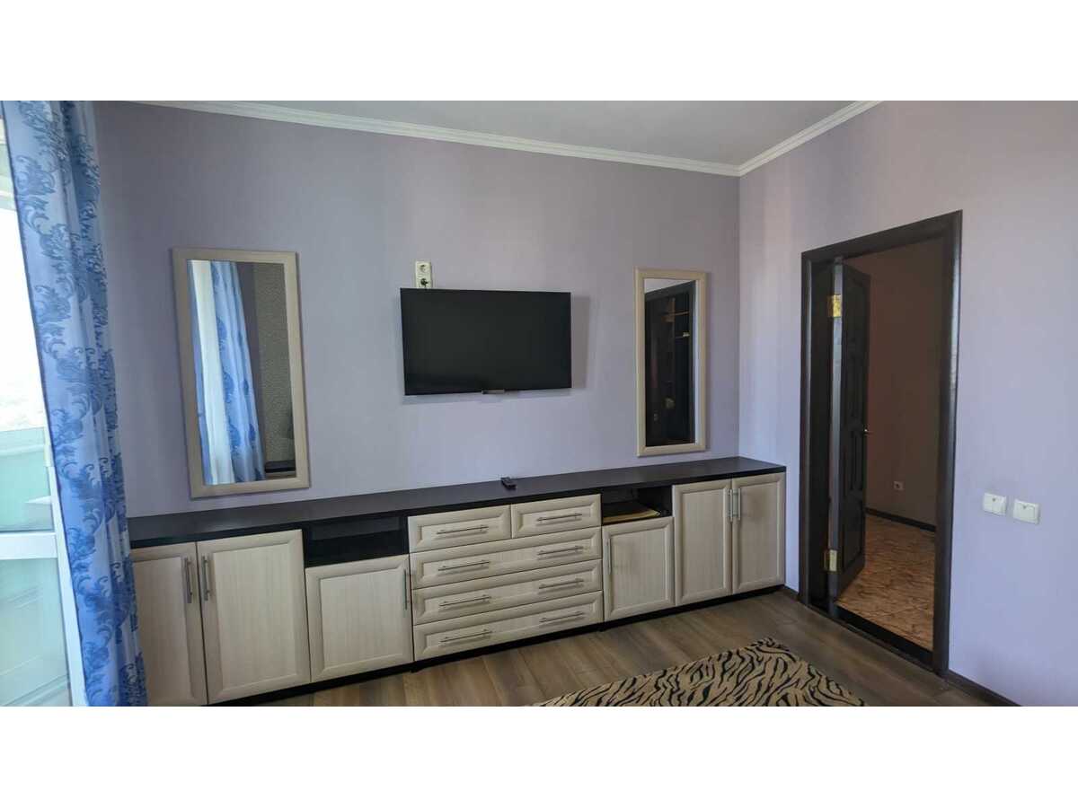 Здам довгостроково 2-к квартиру Київ, Дарницький, вул. Ревуцького, 5. 