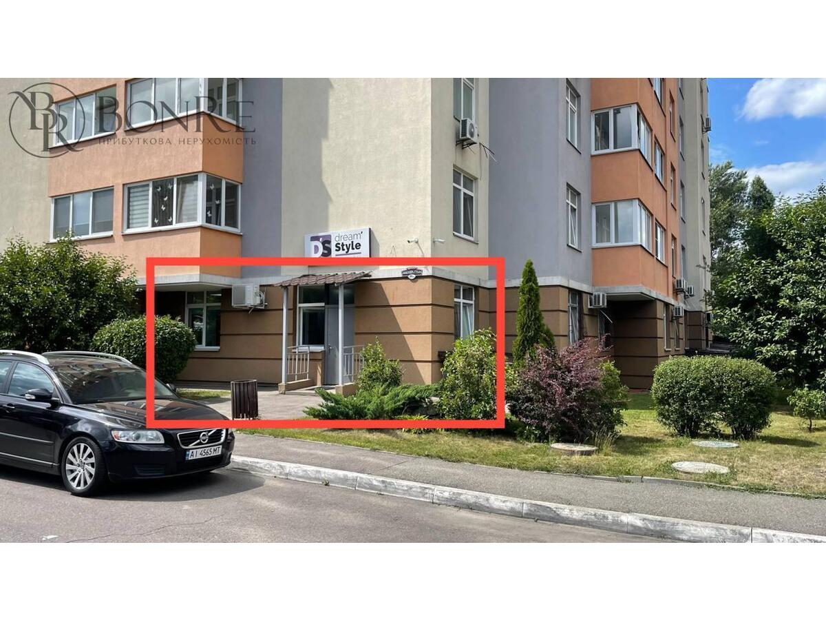 Продаж, Фасадне, Торгове, пр.Любомира Гузара, 49,2м2