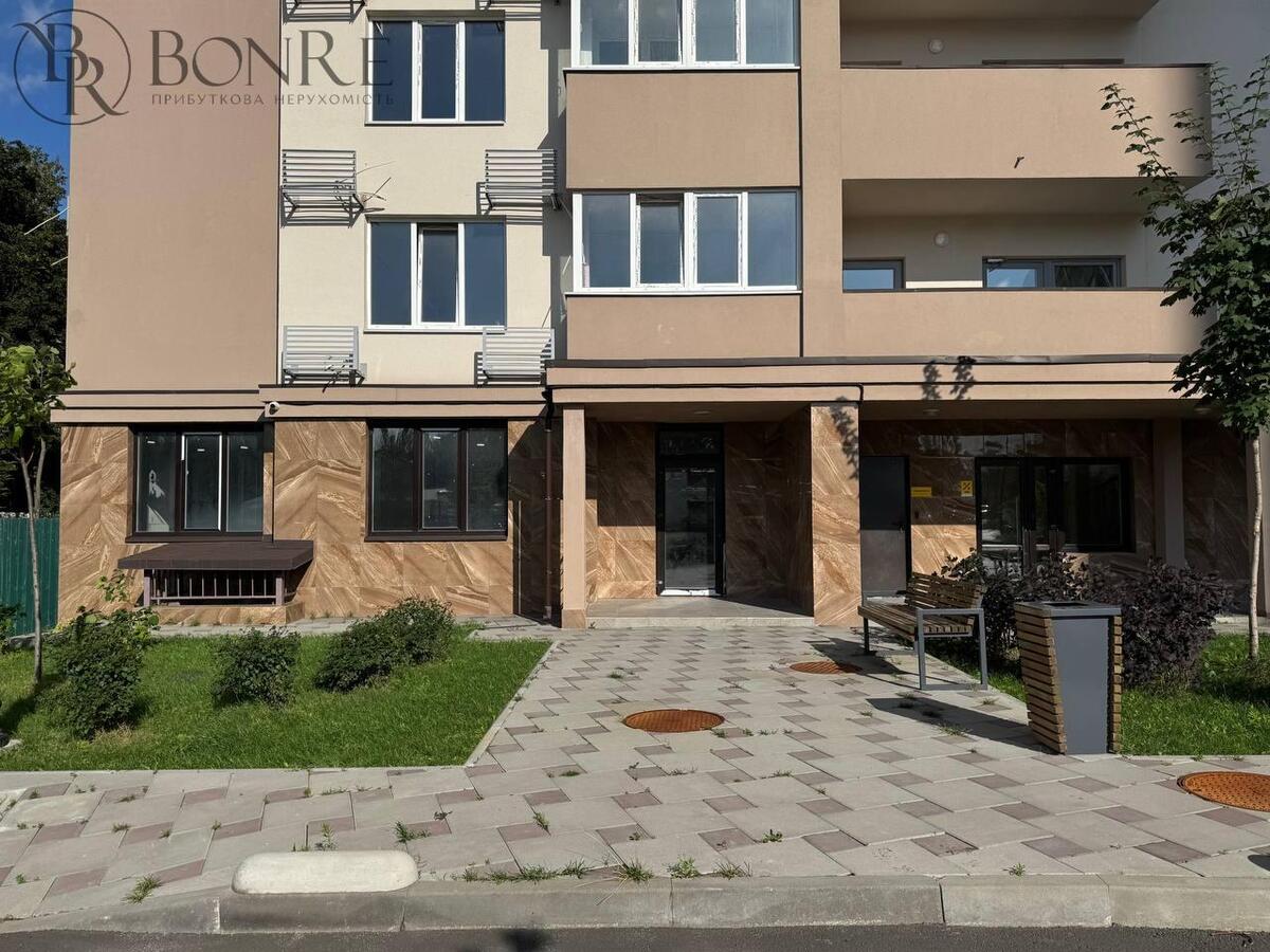 Оренда, Торгове, Фасад, Академіка Заболотного, 65,40м2.