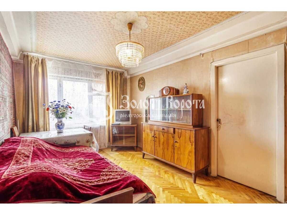 Продам 2-к квартиру Київ, Дніпровський, вул. Празька, 3. 