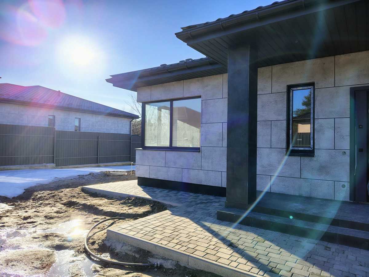 Продам 4-к дім Фастівський, Крячки, Кривова. 