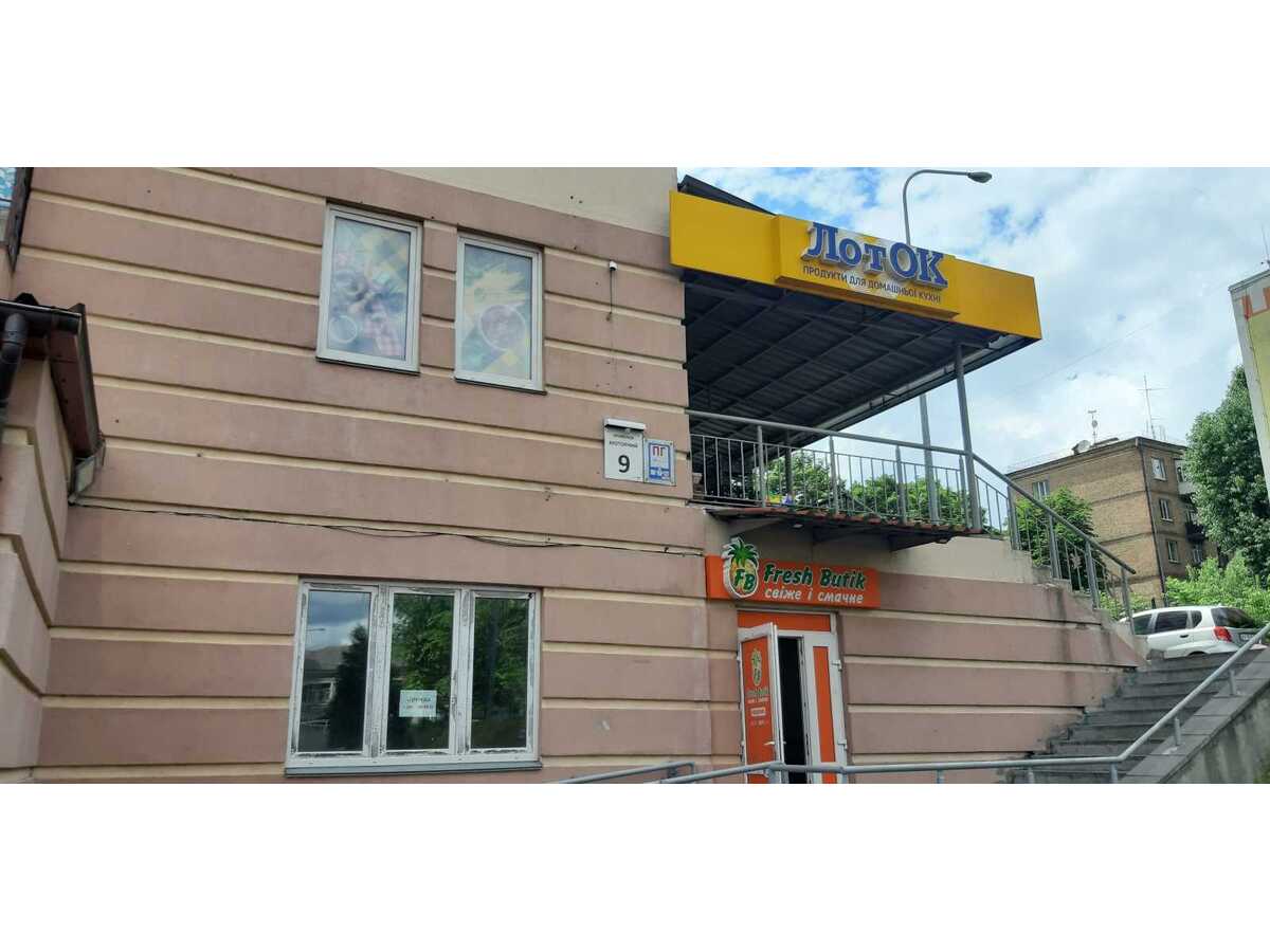 Здам довгостроково  офісне приміщення Київ, Голосіївський, пров. Моторний, 9. 