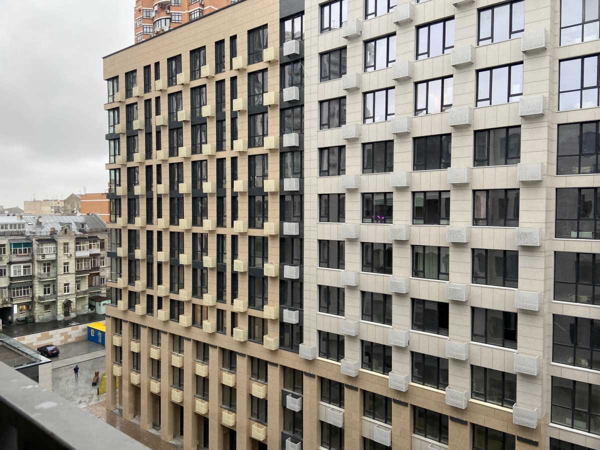 Продам 3-к квартиру Київ, Шевченківський, вул. Бульварно-Кудрявська, 15. 