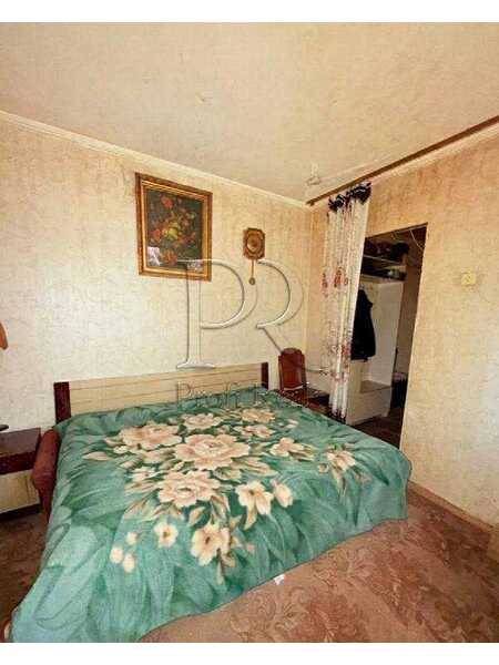 Продам 2-к квартиру Київ, Святошинський, вул. Генерала Потапова, 4. 