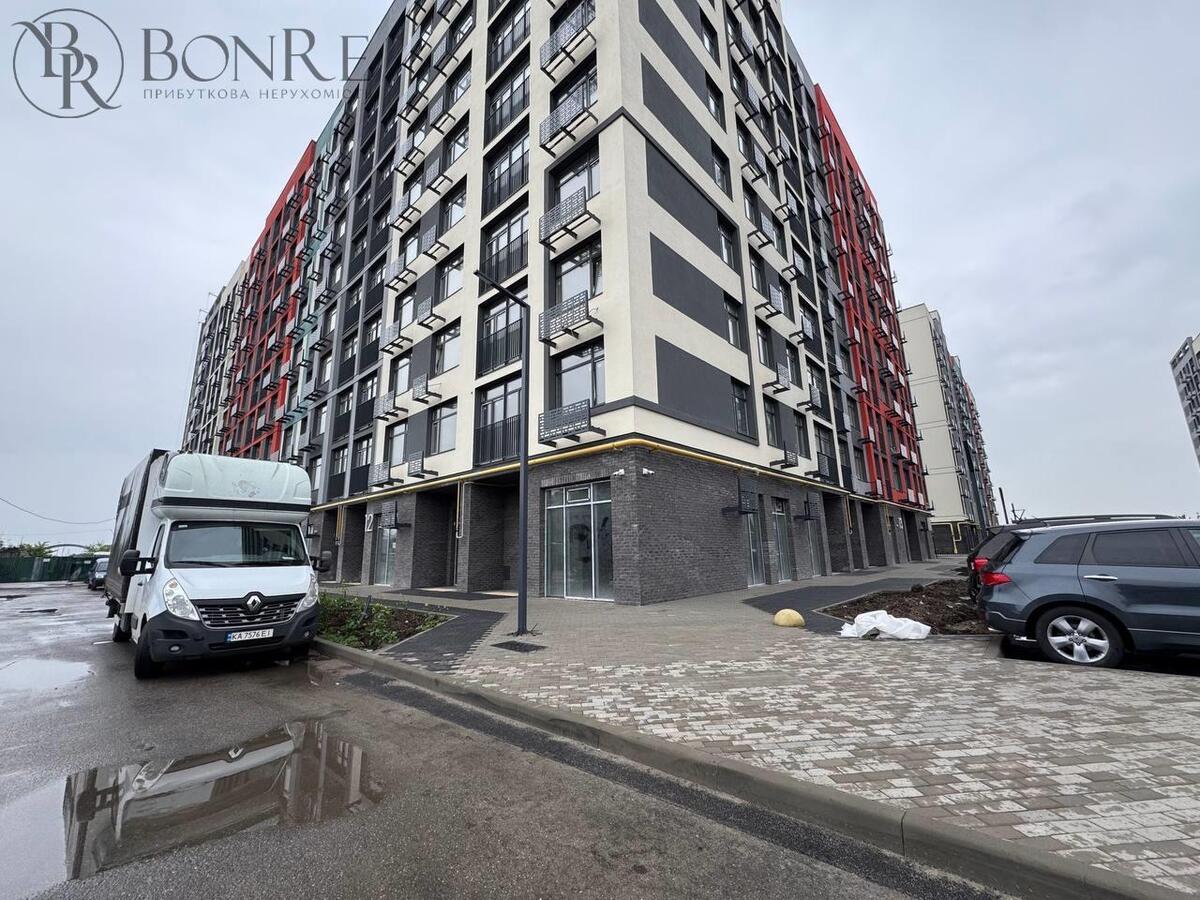 Оренда, Торгове, Фасад, ЖК Оптимісто, 40.82м2.