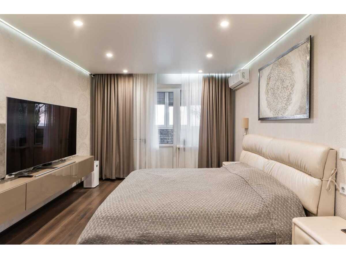 Продам 2-к квартиру Київ, Голосіївський, просп. Науки, 55А. 